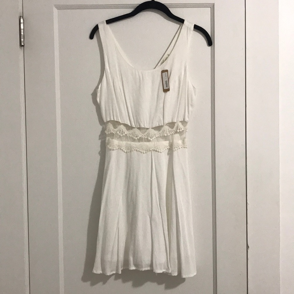 Alythea dress, size small, NWT